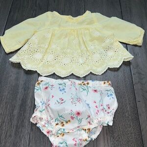 Old Navy infant girl floral crochet/Lacey like top and diaper cover